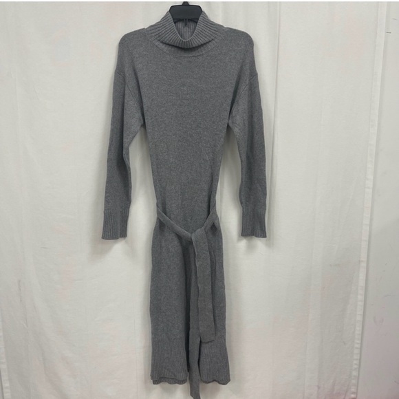 Rails Mila Mock Neck Sweater Dress. Heather Grey. L - Picture 4 of 5